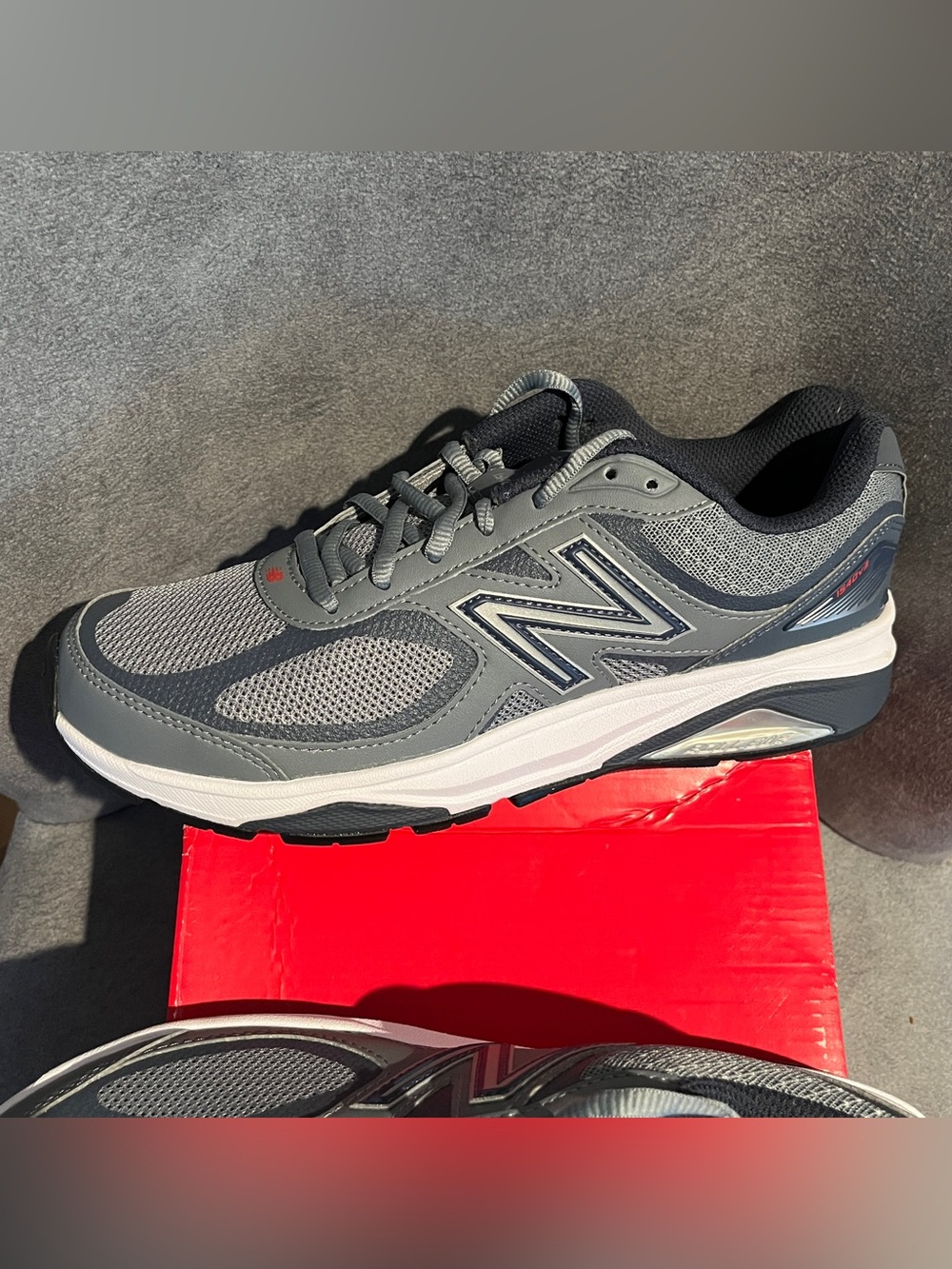 New Balance Women’s Sneakers W1540 Marblehead Black Size 9.5 US - Picture 4 of 10